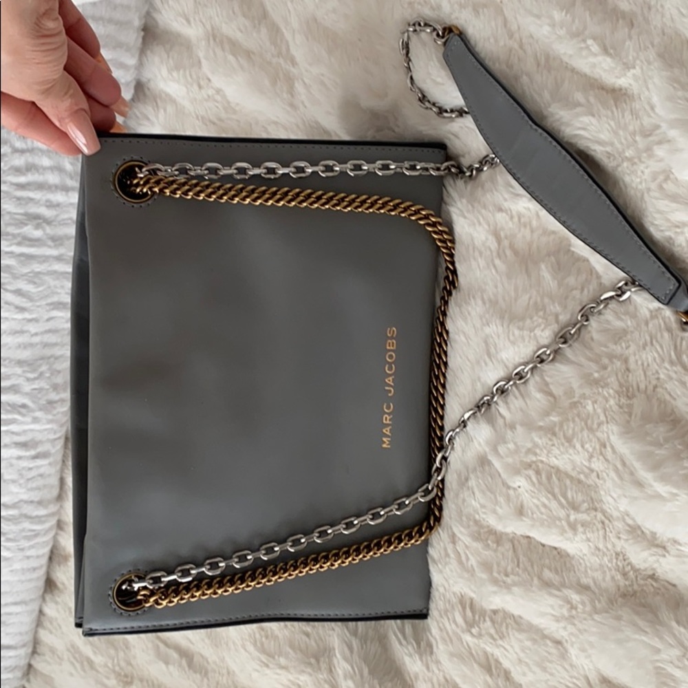 Authentic Marc Jacobs Double Link 27 Shoulder Bag - image 1